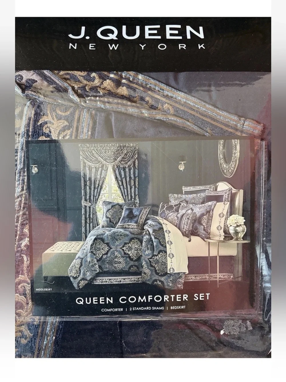 J. Queen New York Middlebury 4-Piece Comforter Set Sz QUEEN. MSSING ONE SHAM